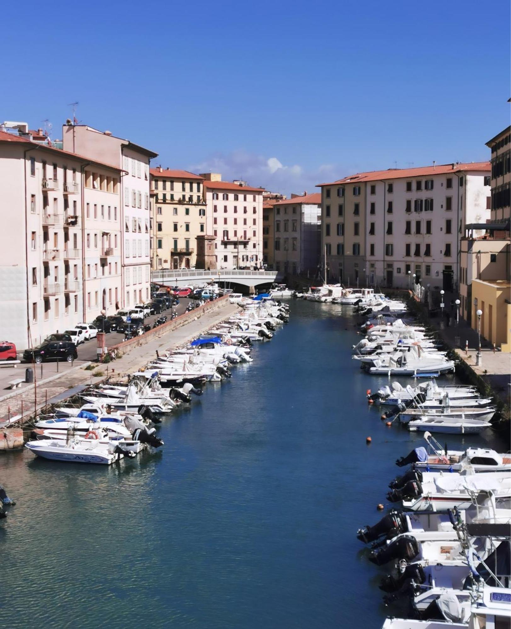 Essenza Del Mare Livorno